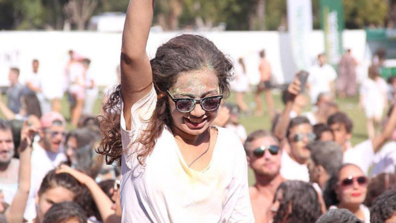Antalya Da Dream Of Color Fest Etkinligi Duzenlendi Almanya Dan Dunyaya Acilan Haber Penceresi