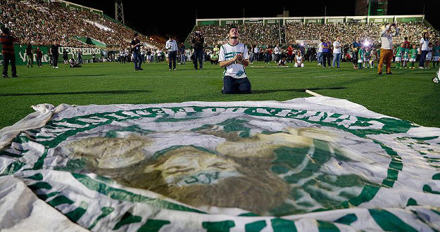 Güney Amerika Kupası Chapecoense takımına verilecek