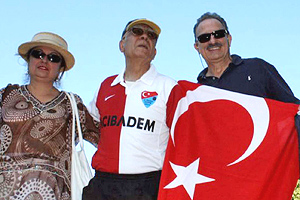 *** ''Sağlıklı yaşamın sırrı yürümek''