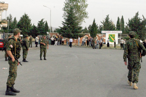 *** Güney Osetya'da bin beş yüz ölü...