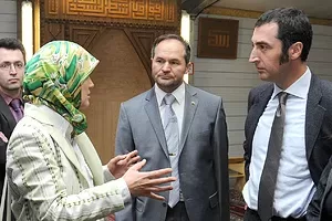 *** Özdemir Ditib’i ziyaret etti