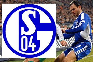 *** Schalke, kulüp marşını inceletiyor