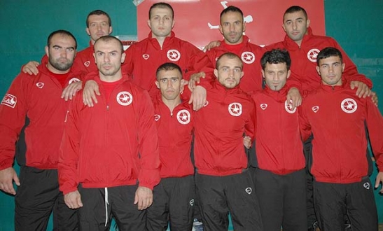 Türk Güreş Kulübü Play Off'a kaldı