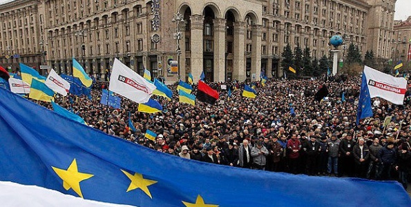 ”Ukrayna krizi 2015’te AB’yi zorlayacak”