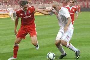 *** Kenan Şahin’e övgü
