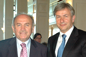 *** Wowereit, İstanbul'da temaslarda bulundu