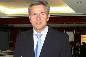 *** Wowereit, Türkiye’yi ziyaret edecek