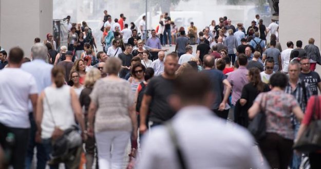 Almanya'nın nüfusu geçen yıl göçmenlerle rekor kırdı