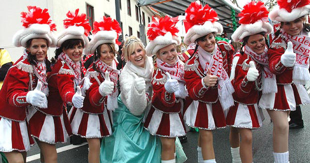 Almanya'da karnaval sezonu açıldı