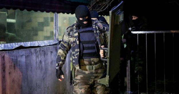 IŞİD operasyonunda 52 Suriyeli gözaltına alındı