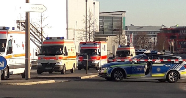 Almanya'da bomba patlaması sonucu 3 kişi ağır yaralandı