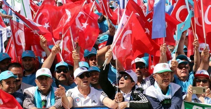 'Türk kadını hedefi 12'den vurur'