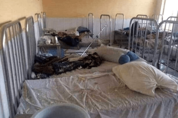 Afganistan'da hastane yakınına bombalı saldırı
