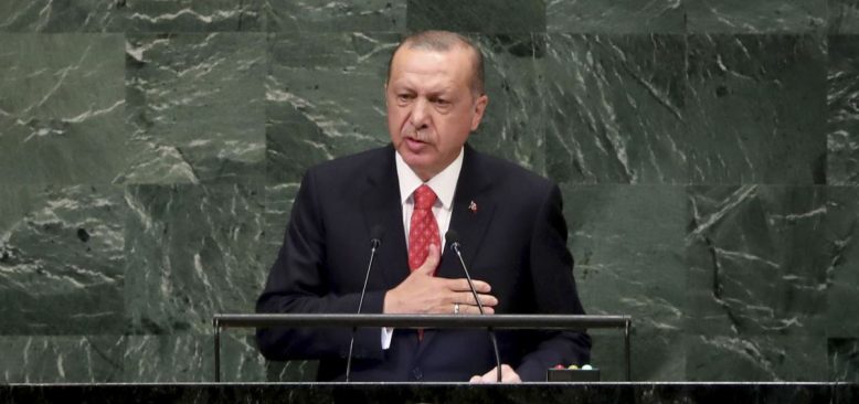 Erdoğan: 'Herkes Elini Taşın Altına Koymalı'