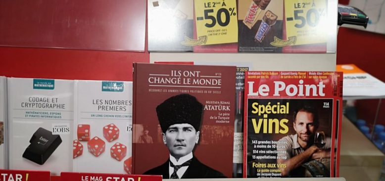 Atatürk Kapaklı Dergi Yok Satıyor