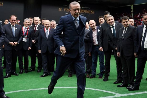 Erdoğan, TFF'yi eksiksiz olarak Saray'a çağırdı