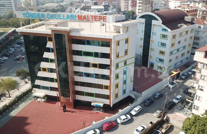 Maltepe Yönder Koleji'nde 30 öğretmen işten çıkarıldı