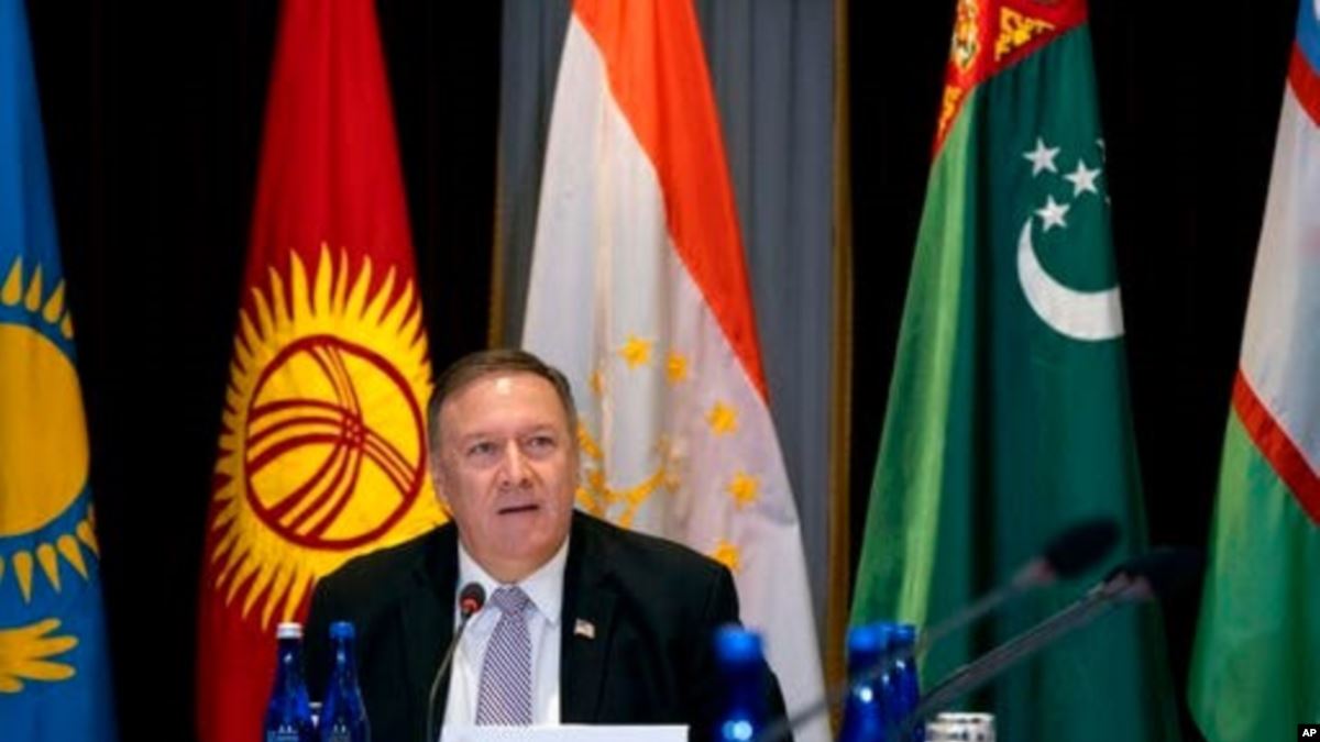 Pompeo: ‘Dünya Çin’in Müslüman Uygurlar’a Baskılarına Karşı Çıkmalı’