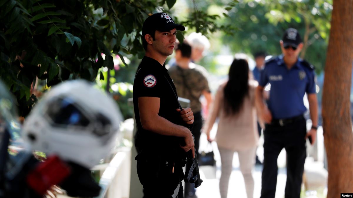 'Beş Alman Vatandaşı Türkiye'de Gözaltına Alındı'
