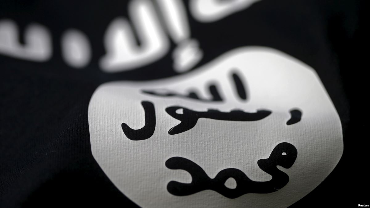 ABD İki Yüksek Profilli IŞİD’liyi Suriye’den Çıkardı