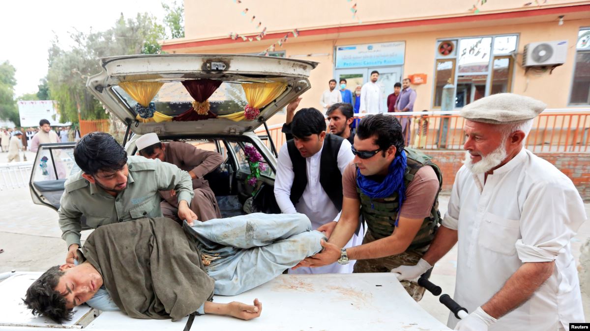 Afganistan’da Camiye Saldırı: En Az 62 Ölü