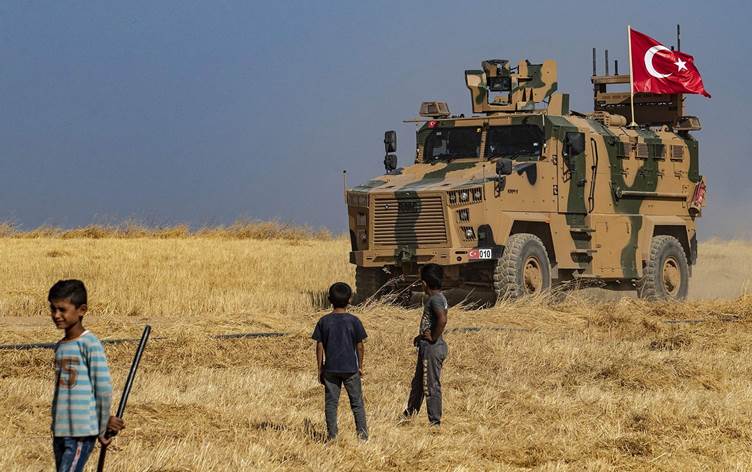 Pentagon: Türkiye bizden habersiz Suriye'de operasyon yaparsa, çıkarlar tehlikeye girer