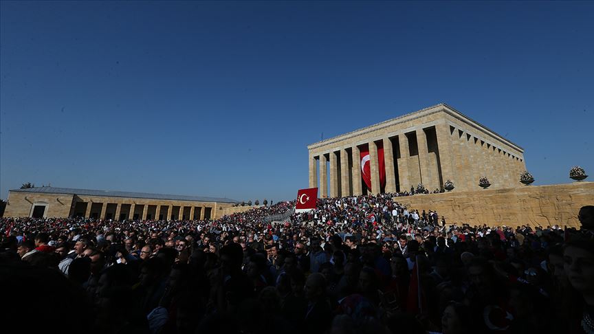 Anıtkabir’de Cumhuriyet coşkusu