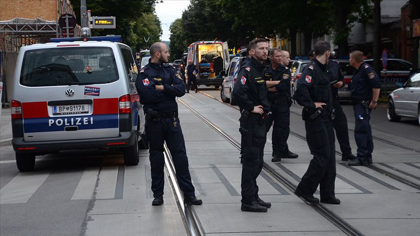 Avusturya’da Neonazi çiftin evinde çok sayıda silah ele geçirildi