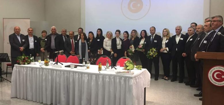 Almanya`da Türkçe Derslerinin Gelecek Perspektifi masaya yatırıldı