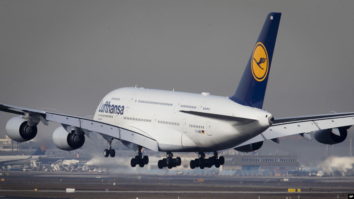 Lufthansa'daki Grev Nedeniyle Yüzlerce Uçuş İptal Oldu