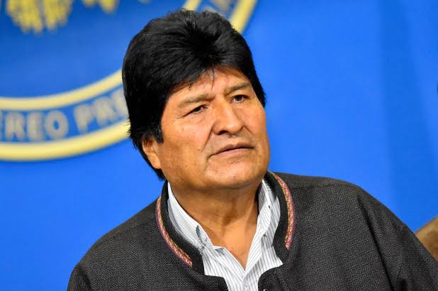 Morales Bolivya'dan ayrılıyor: Yakında daha güçlü döneceğim