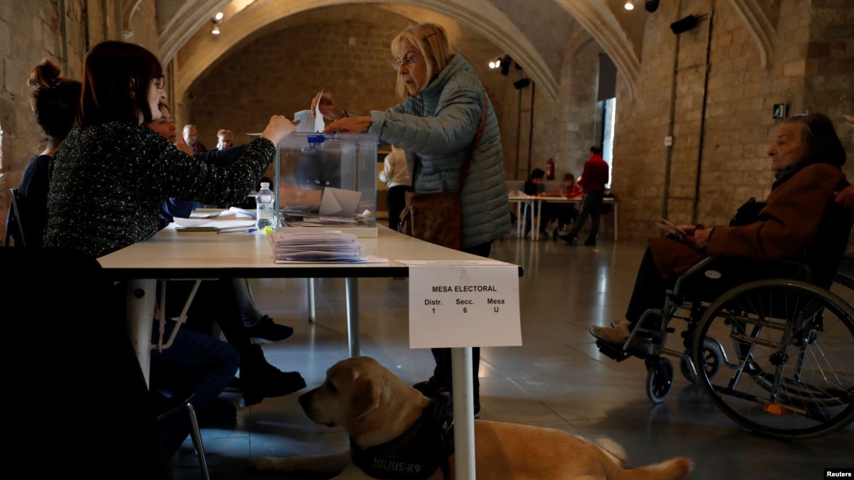 İspanya’daki Seçimlere Aşırı Sağ Damgası
