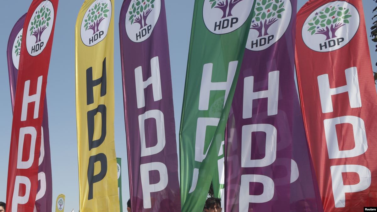 HDP’li Belediyelere 28’inci Kayyum