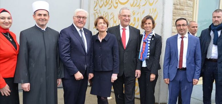 Cumhurbaşkanı Steinmeier Penzberg Camisi'ni ziyaret etti