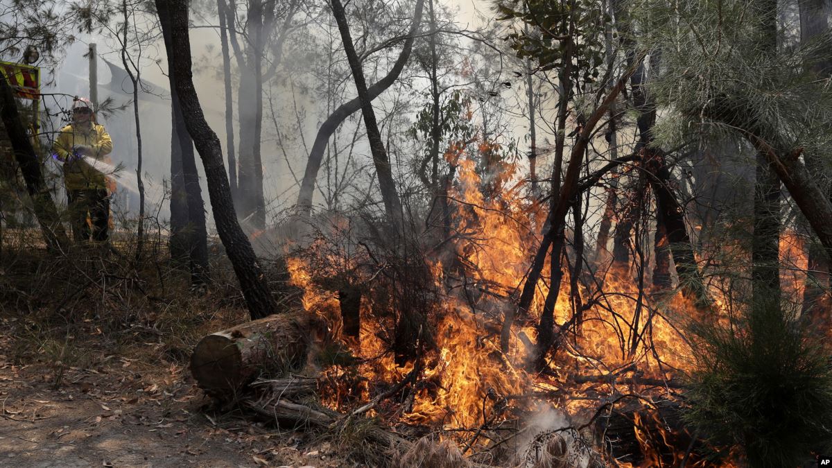 Avustralya’da Yangınlar Bir Kasabayı Yok Etti