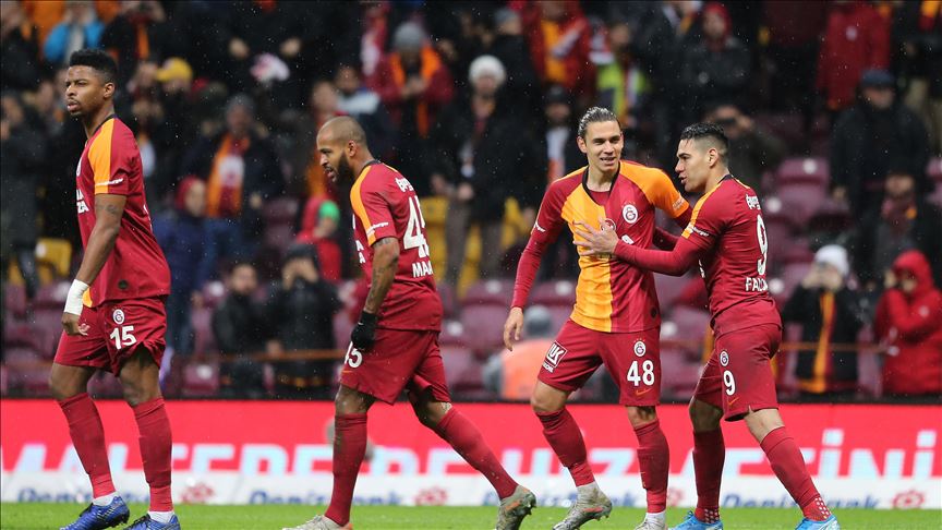 Galatasaray üç puanı beş golle aldı