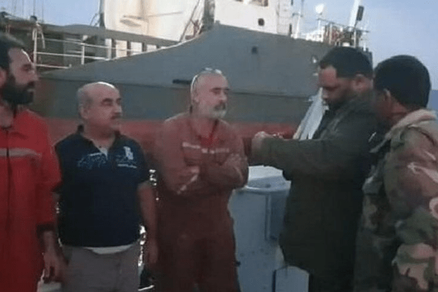 Hafter güçleri: Türk mürettebatlı gemiyi serbest bıraktık