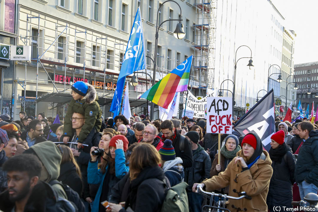 Berlin Neukölln semtindeki Neo Nazi saldırılar kınandı