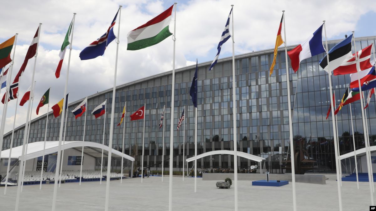 NATO Zirvesi Bütçe Tartışmaları Ve Suriye Gölgesinde Toplanacak