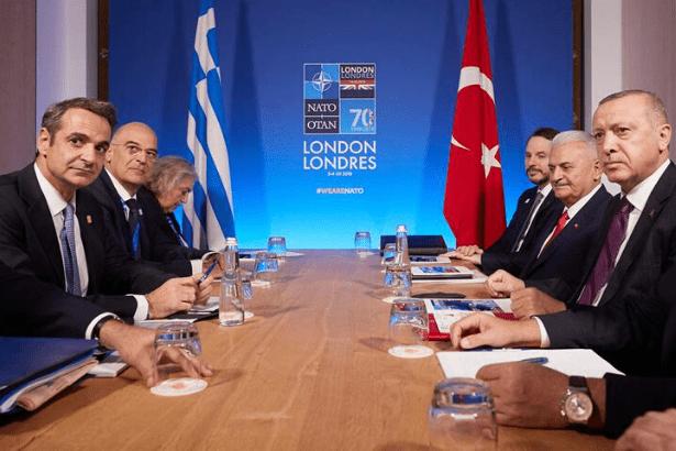 NATO Zirvesi'nde Erdoğan-Miçotakis görüşmesi