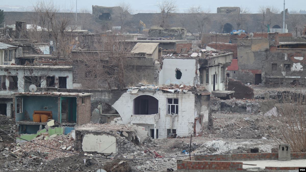 Sur’daki Sokağa Çıkma Yasağı 5’inci Yılında