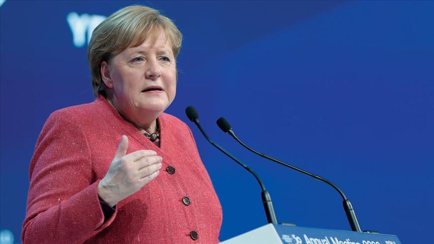 Merkel: Daha önce hiç görmediğimiz ekonomik zorluklar yaşıyoruz