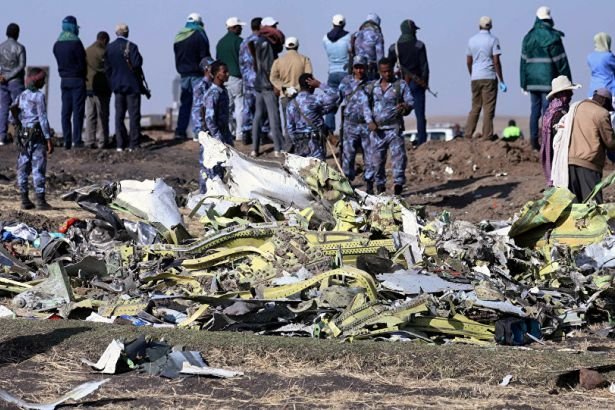 Boeing 346 kişinin ölümüne sebep olan 737 MAX tipi uçağının üretimini bekletecek