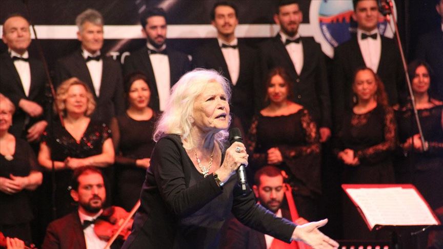 Türk sanat müziğinin 3 ustası sevenleriyle buluştu