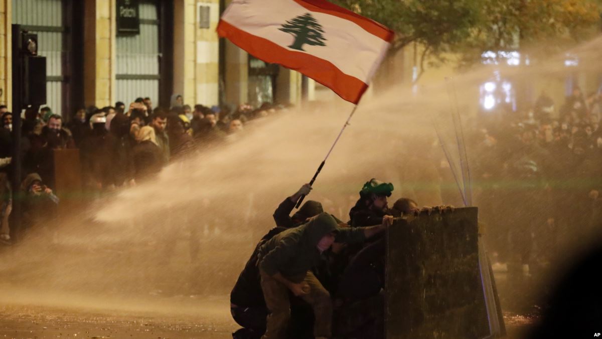 Lübnan’da Protestolar Yeni Hükümete Rağmen Devam Ediyor 