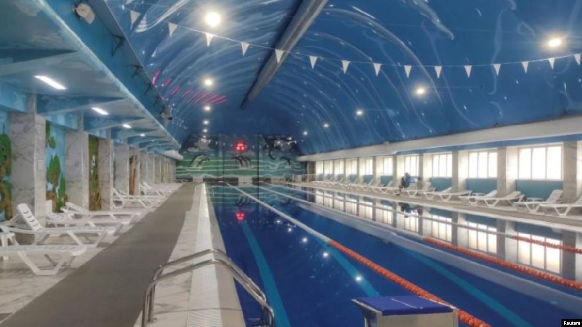 Rusya’da Dağıstan’ın En Büyük Yüzme Havuzunda Kadınlara Yasak 