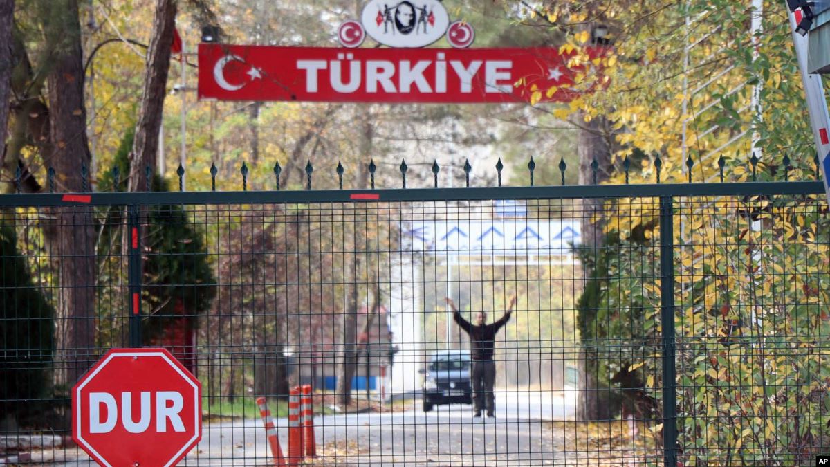 Türkiye ABD Vatandaşı IŞİD’liyi Sınır Dışı Etti