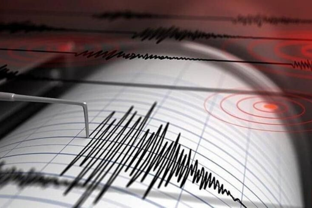 Yunanistan’da 5,2 büyüklüğünde deprem