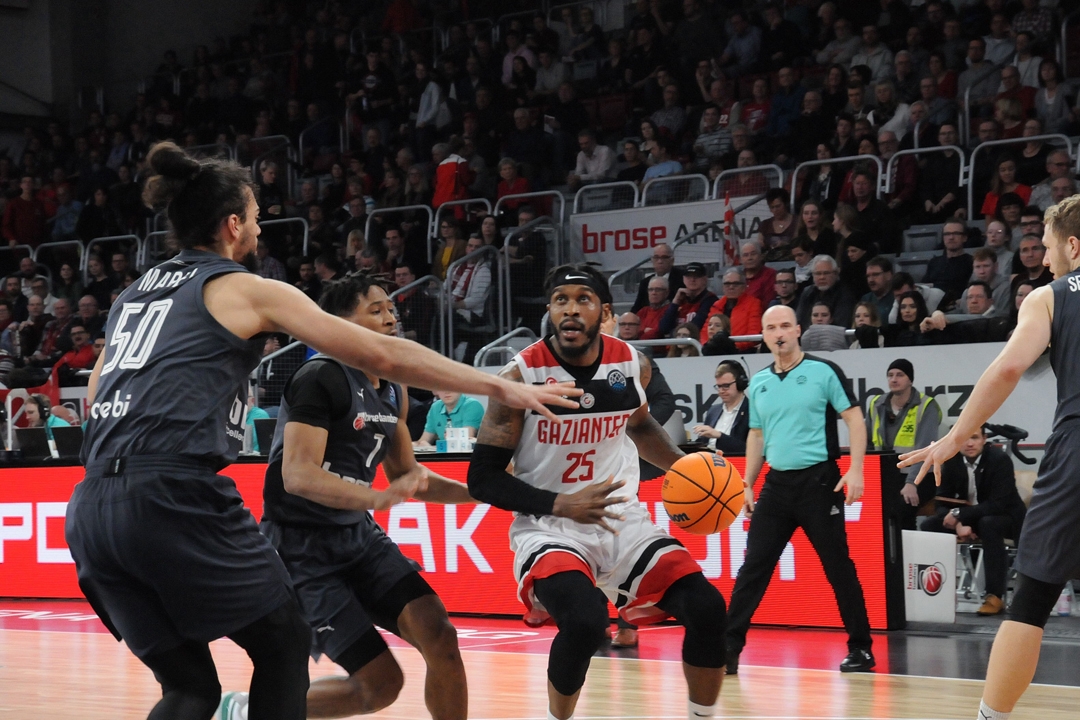 Gaziantep Basketbol, deplasmanda Brose Basket’e 86 – 81 yenildi
