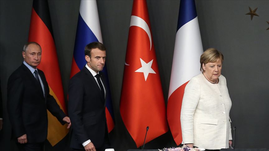 Merkel ve Macron’dan Putin’e İdlib çağrısı